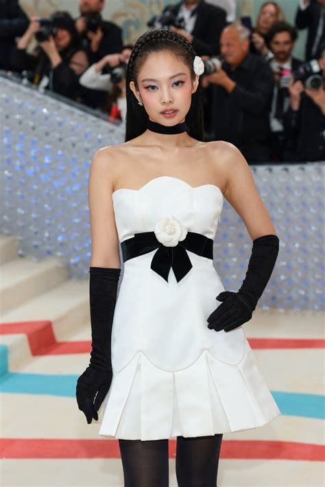 jennie chanel white dress|jennie outfit met gala.